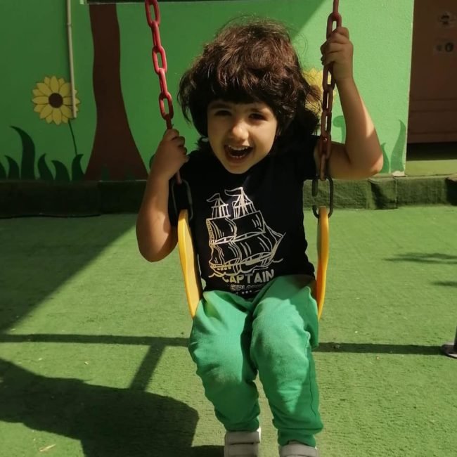 Kids Swing Performance activity at Spring Fields